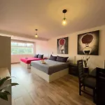 Loft Moderno Con Dos Camas King En Zona Boulevard